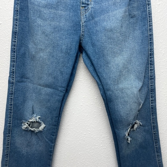 Levi's Strauss High Rise Straight Heritage Distressed Chic Boho Womens Jeans 29 - Picture 5 of 13